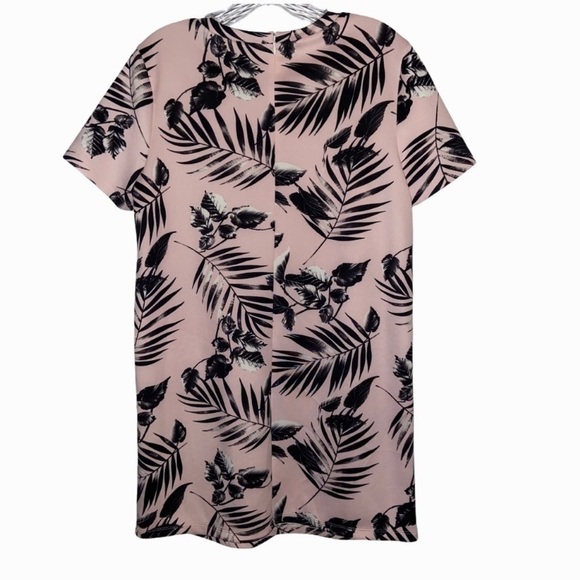 ✨SOLD✨ F21 • Palm Print Mini Dress - Picture 3 of 4